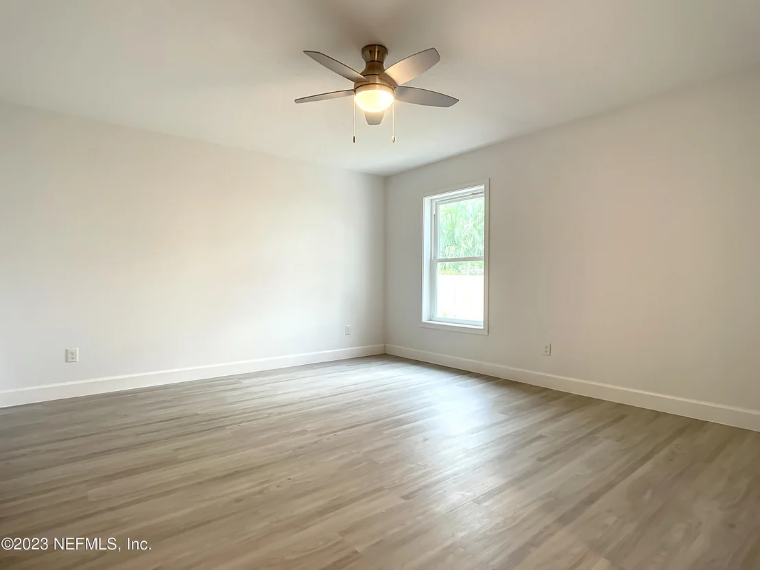 Photo of 6635 MADISON Street