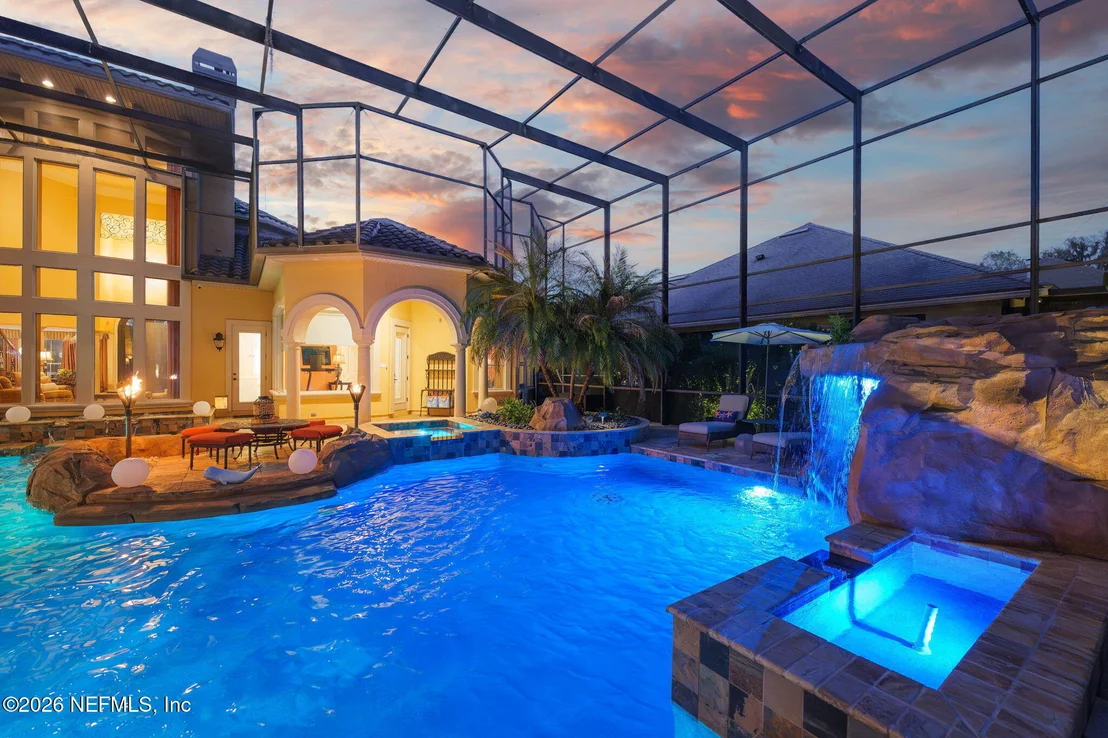 Photo of 1615 SILVER LEAF Way