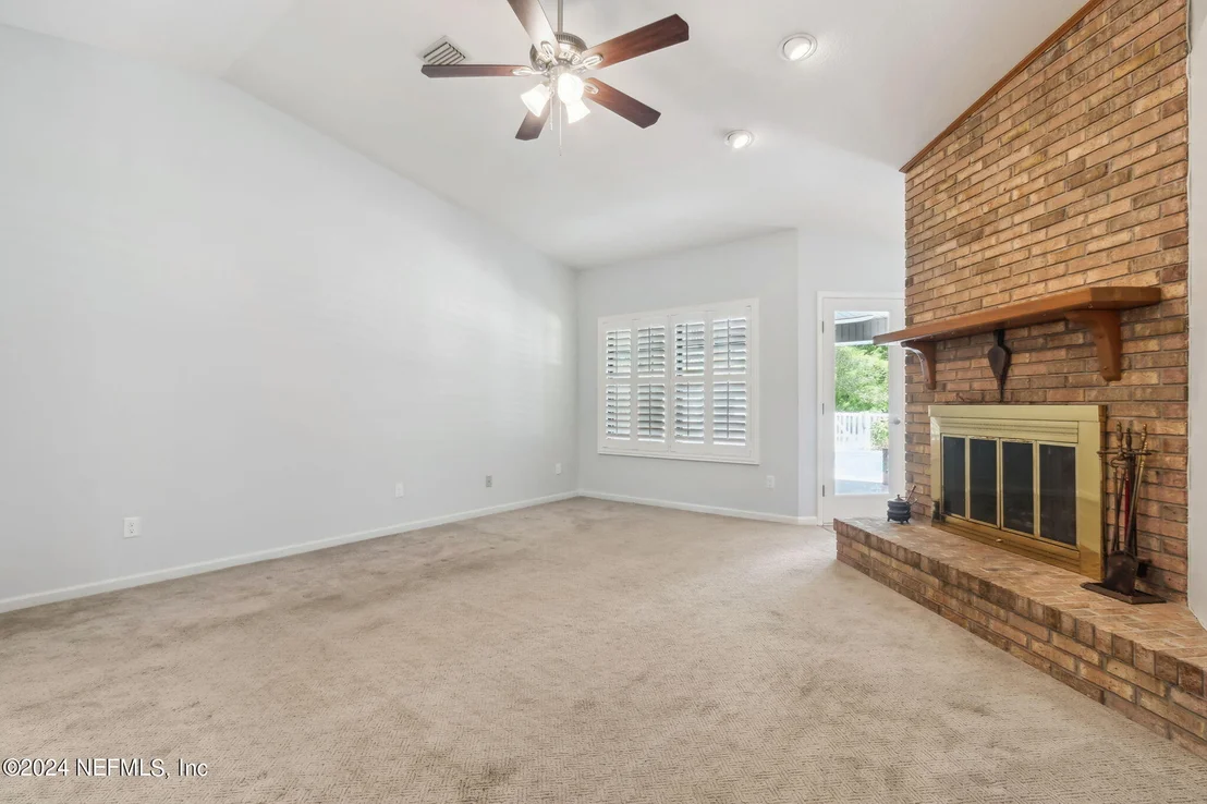 Photo of 55199 DEER RUN Road