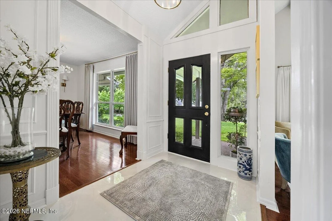 Photo of 8176 BLUE JAY Lane