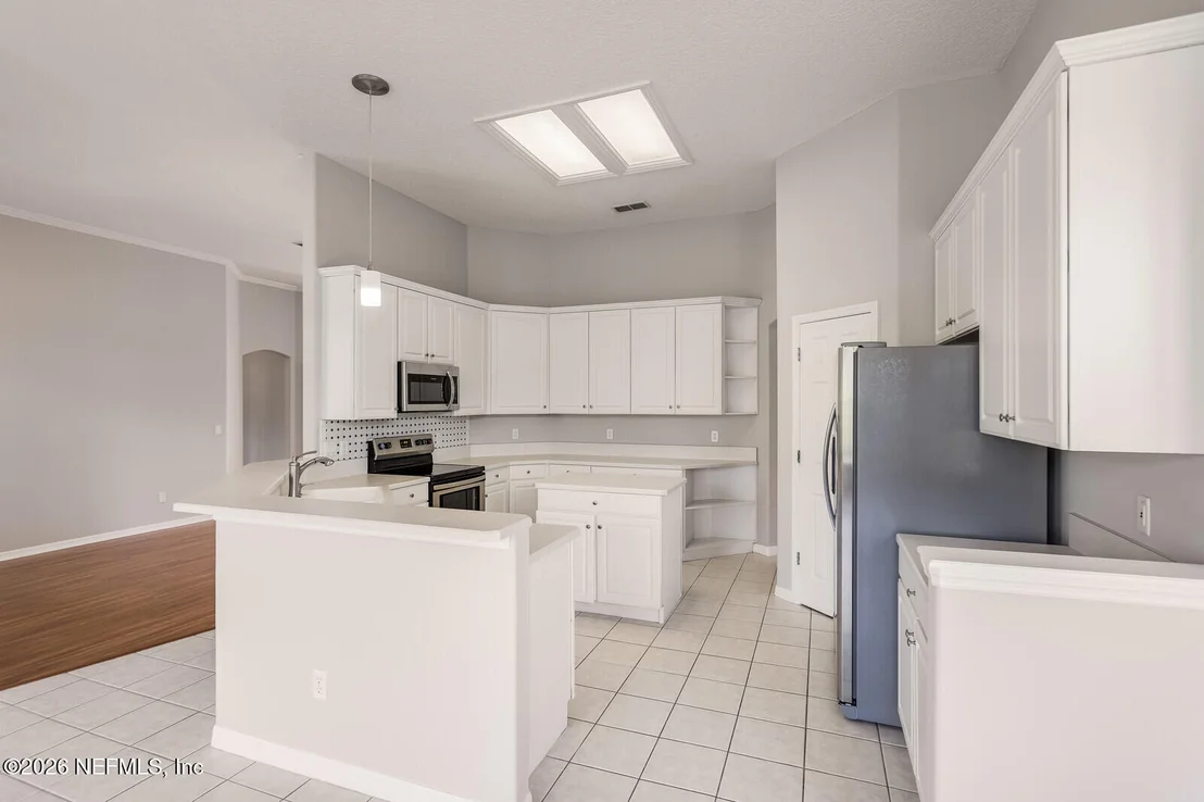 Photo of 940 BLACKBERRY Lane