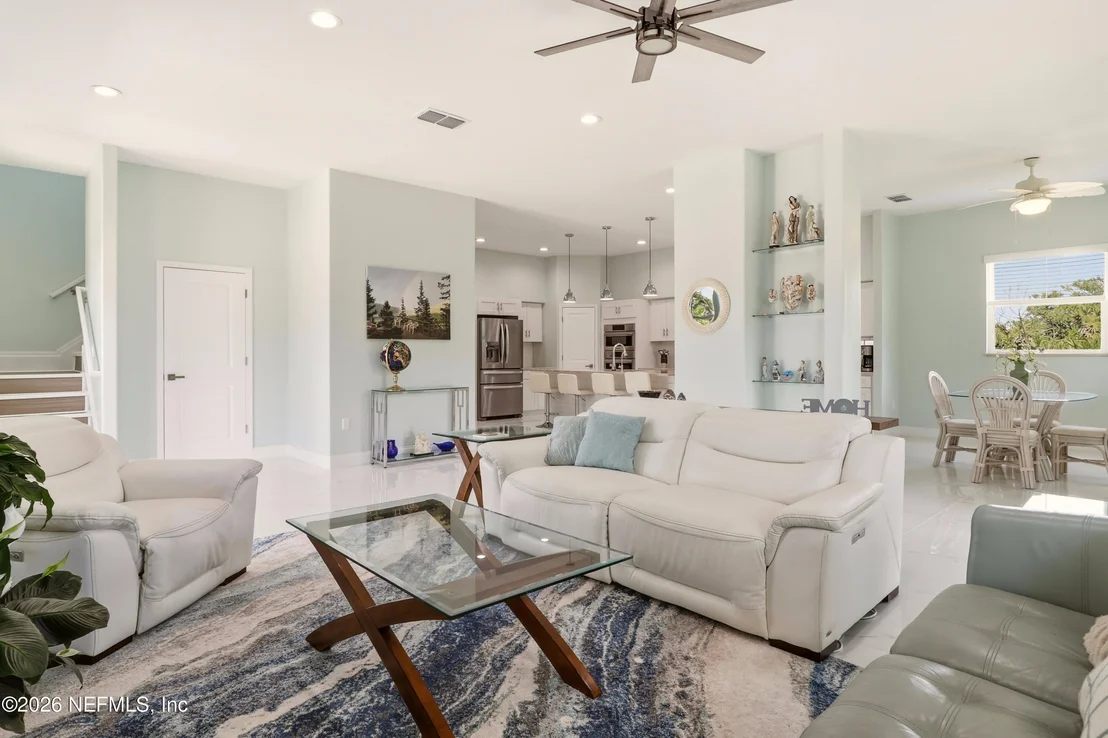 Photo of 5900 COSTANERO Road