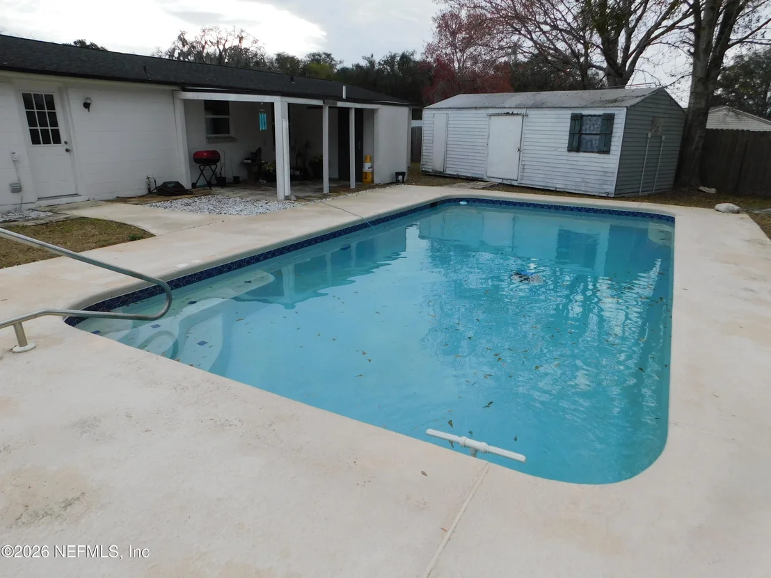 Photo of 2798 COMMANCHE Avenue