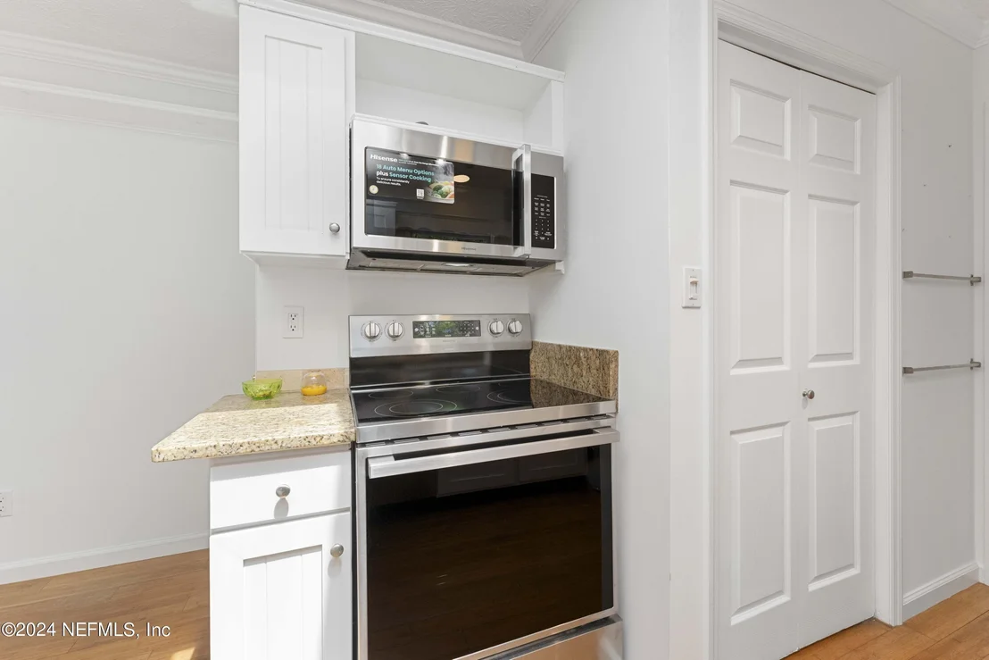 Photo of 405 THIRD Street