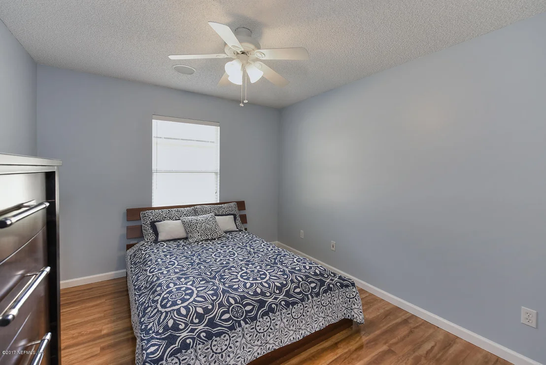 Photo of 1580 AUSTIN Lane