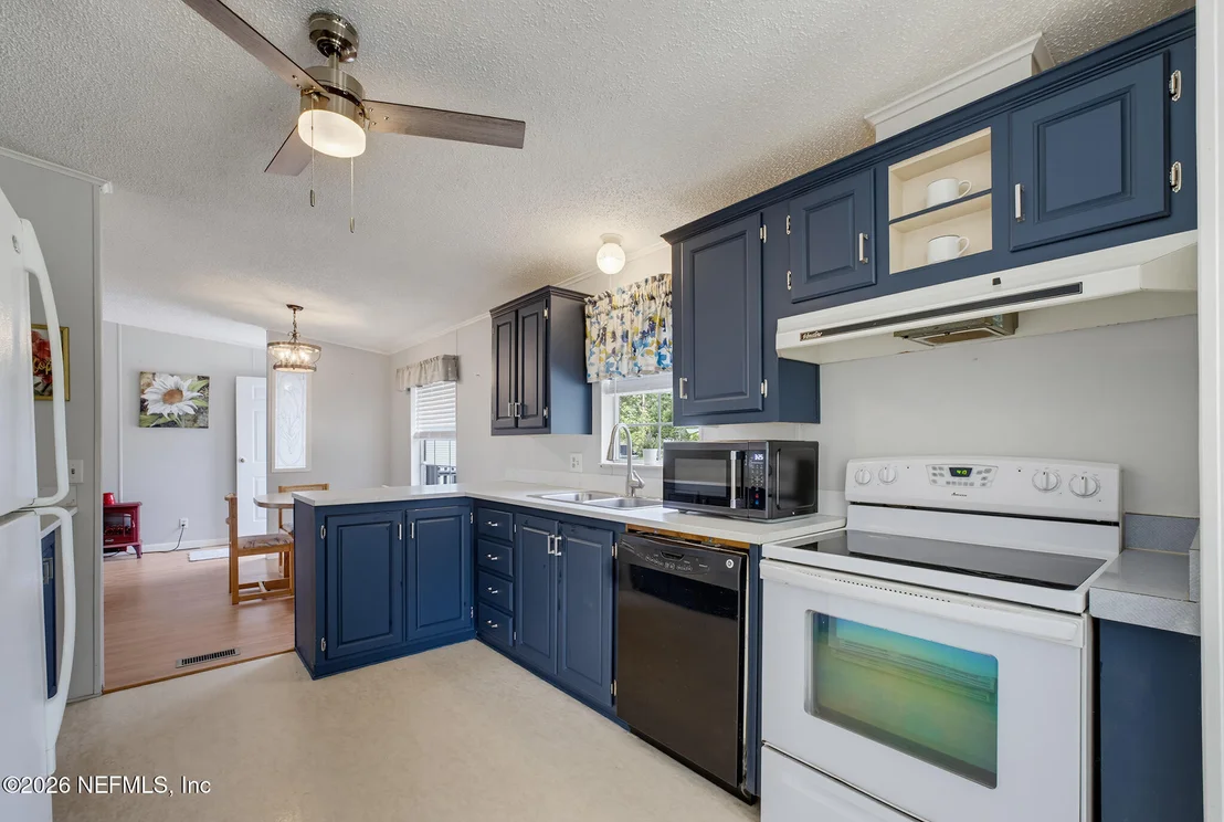 Photo of 139 WATERSIDE Avenue