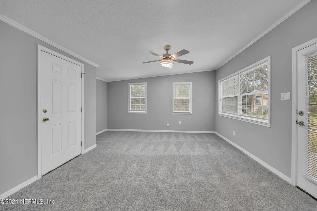 Photo of 6942 ROLLO Road
