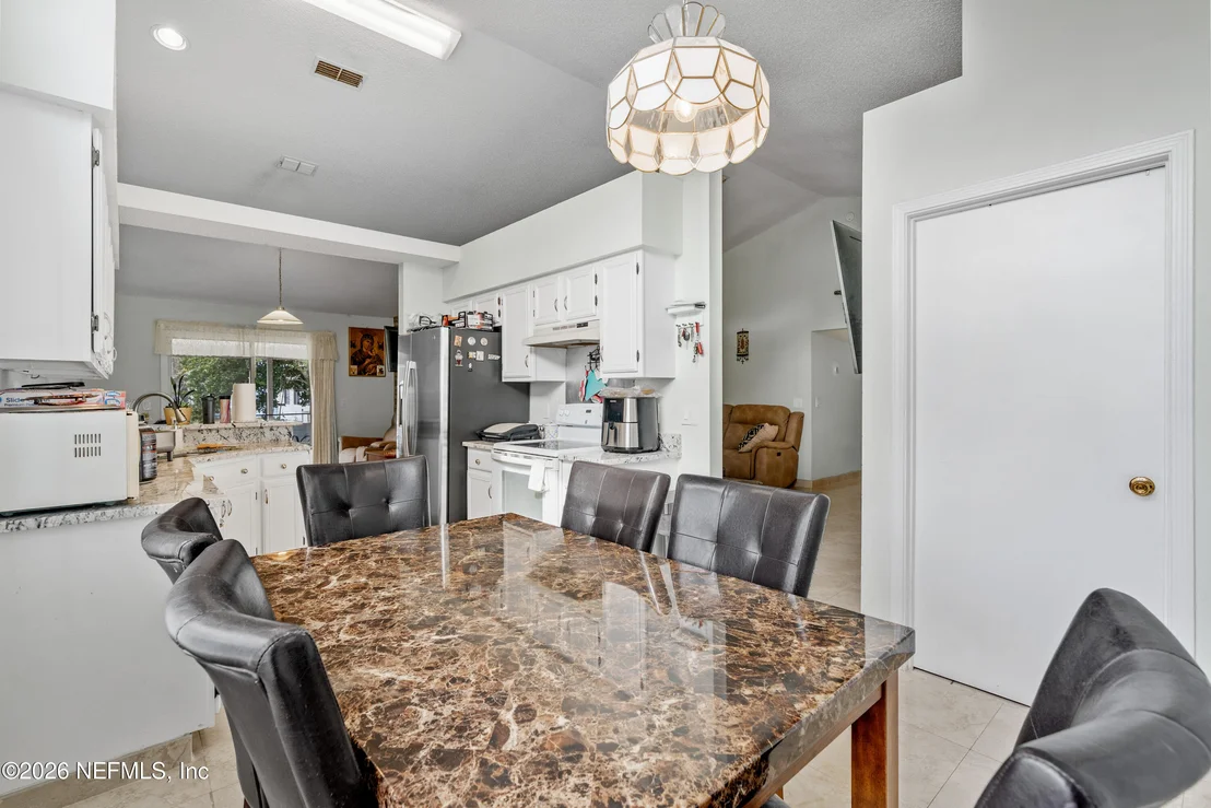 Photo of 2684 SAM HARDWICK Boulevard