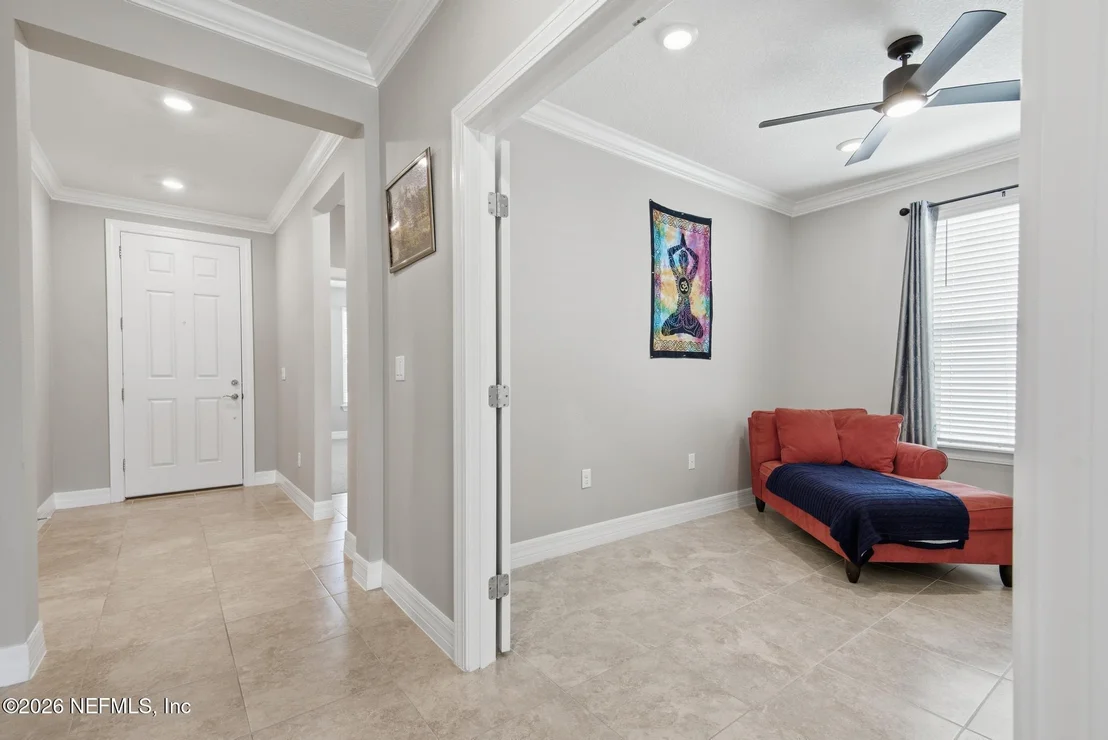 Photo of 375 BEECHNUT Circle