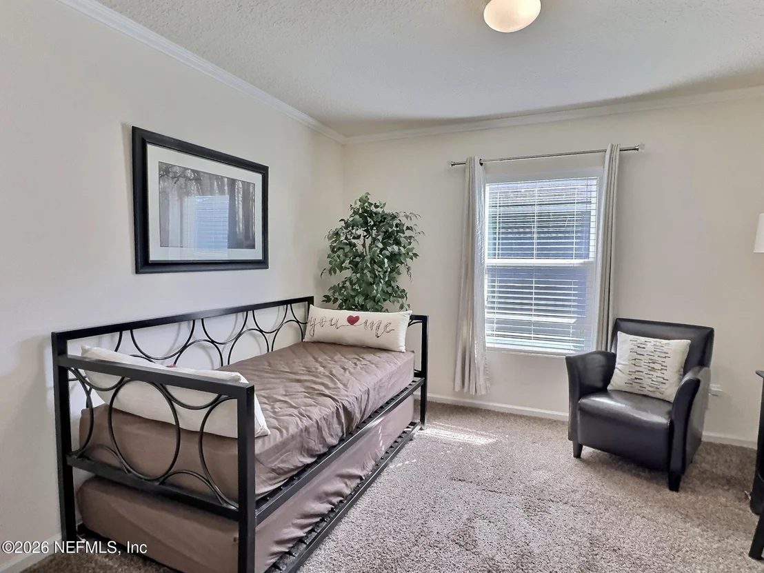 Photo of 465 HARLEY Drive