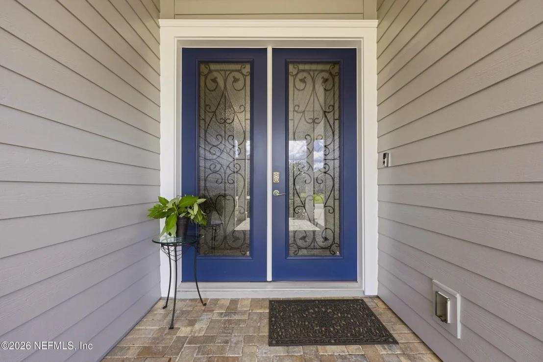 Photo of 359 GLENNEYRE Circle