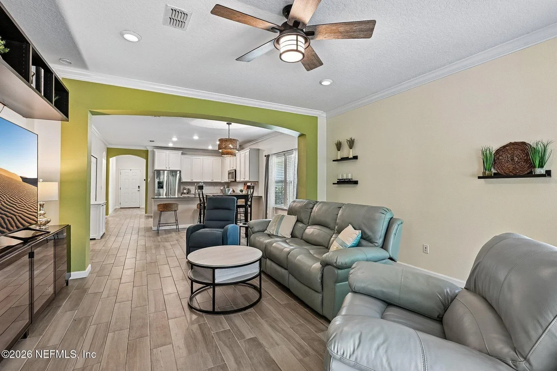 Photo of 199 GLORIETA Drive