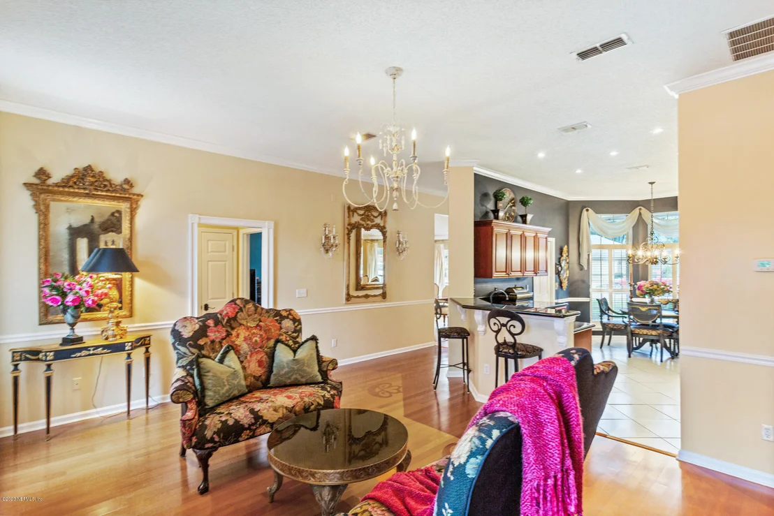 Photo of 9540 BROKEN OAK Boulevard