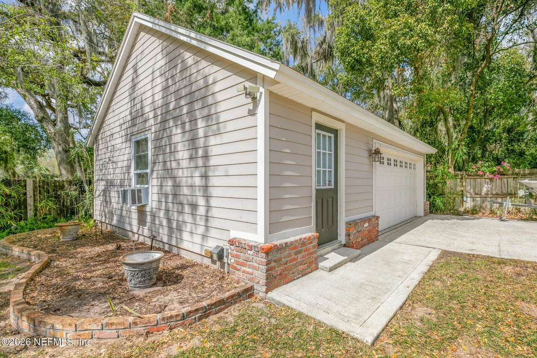 Photo of 2320 HOLLY LEAF Lane