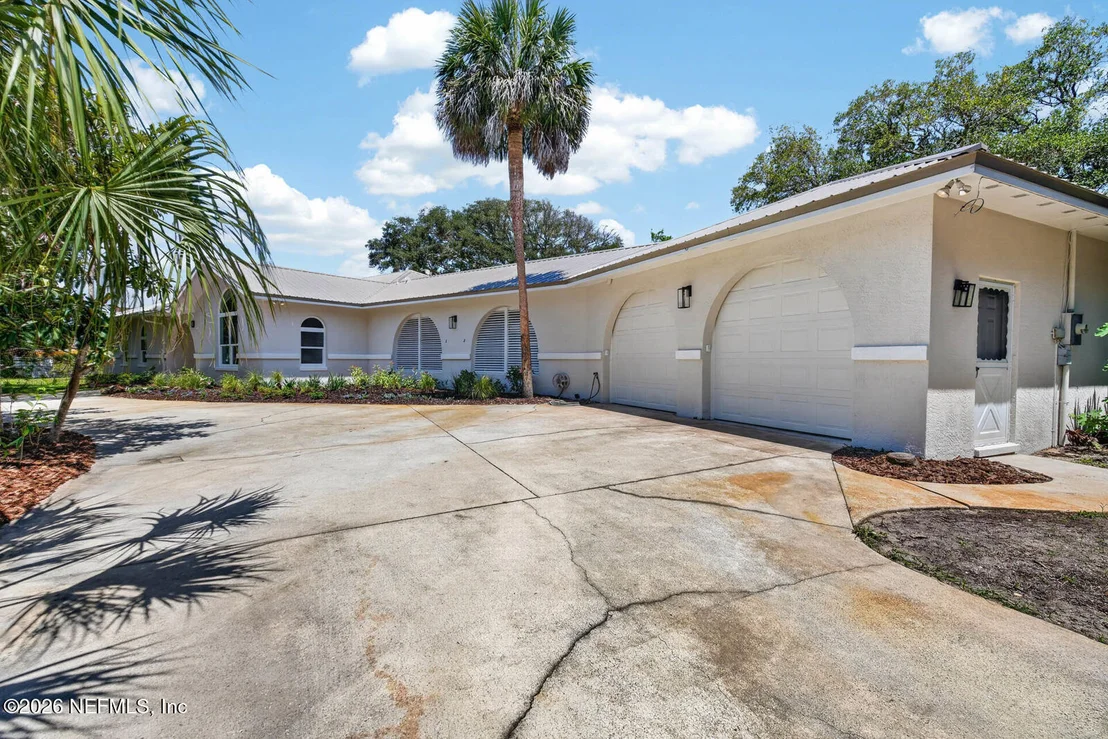 Photo of 5 SANTA MARIA Lane