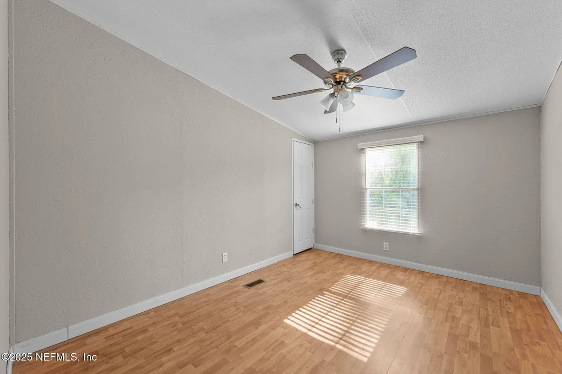Photo of 117 WILLIAMS Lane