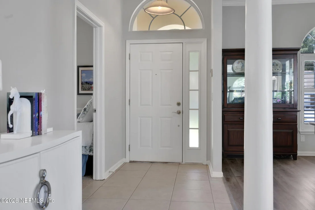 Photo of 1004 FLORA PARKE Drive