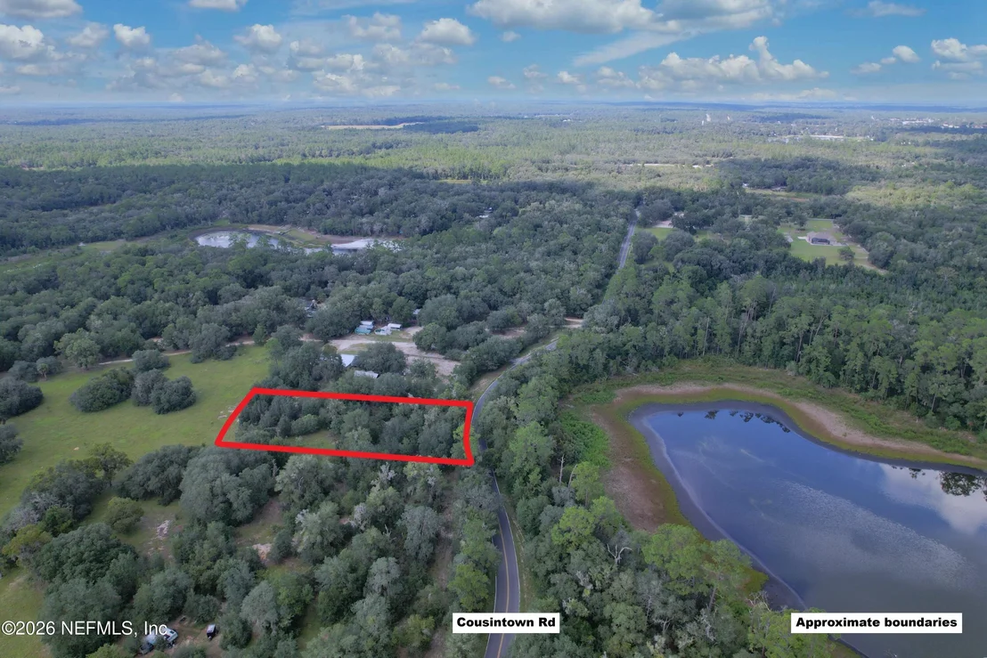 Photo of 637 COUSINTOWN Road
