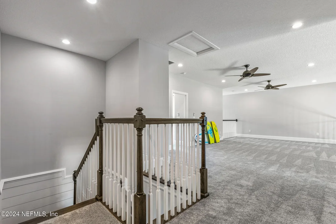 Photo of 863 OLD BLUFF Drive