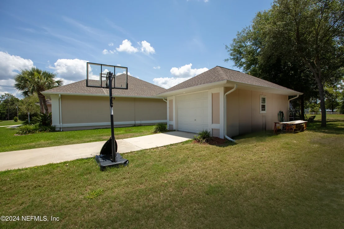 Photo of 4542 SE 3RD Place