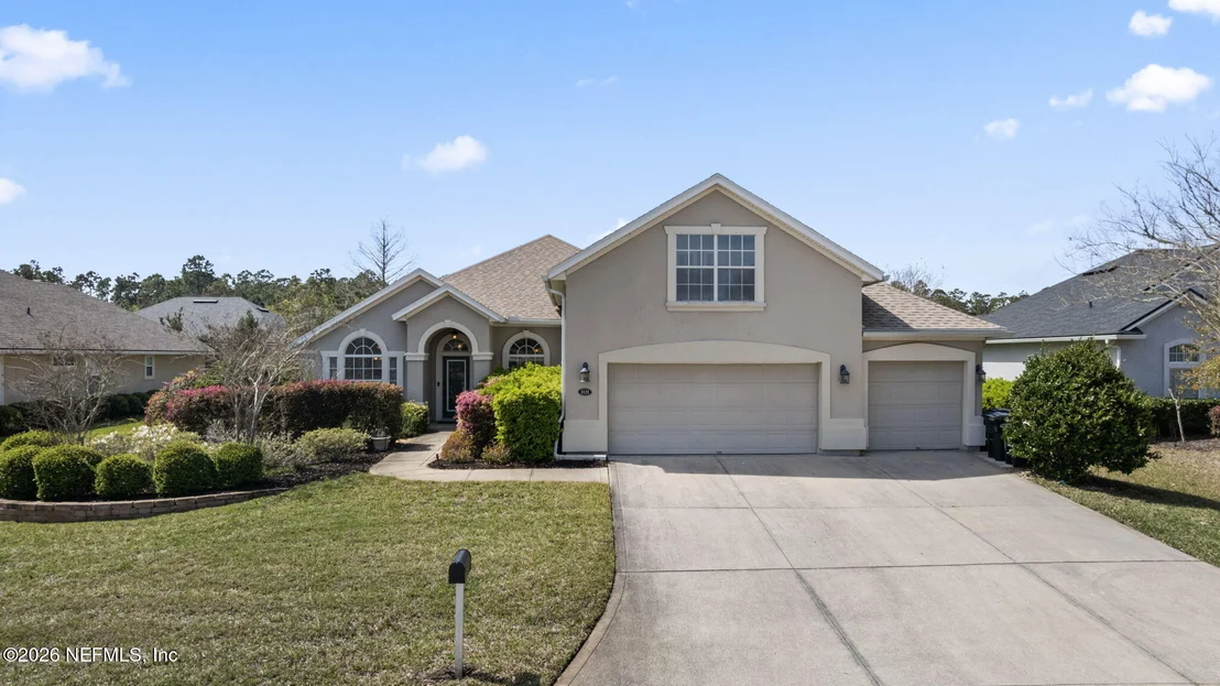 Photo of 1121 WESTFIELD Way