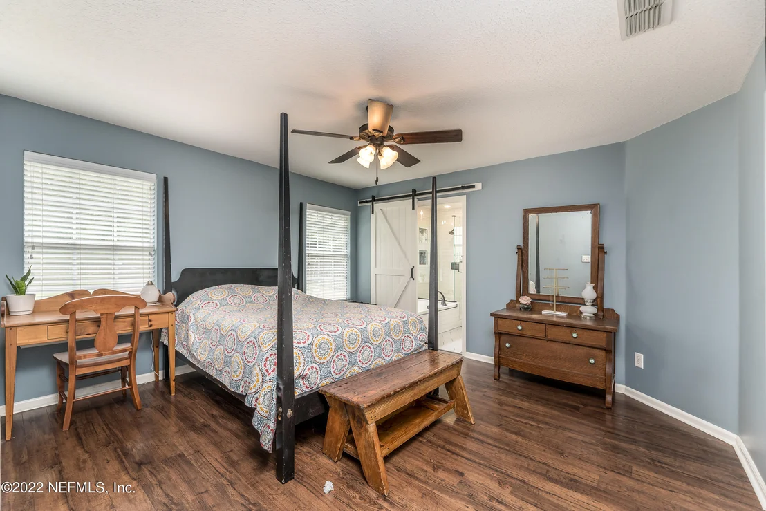 Photo of 132 Southlake Drive
