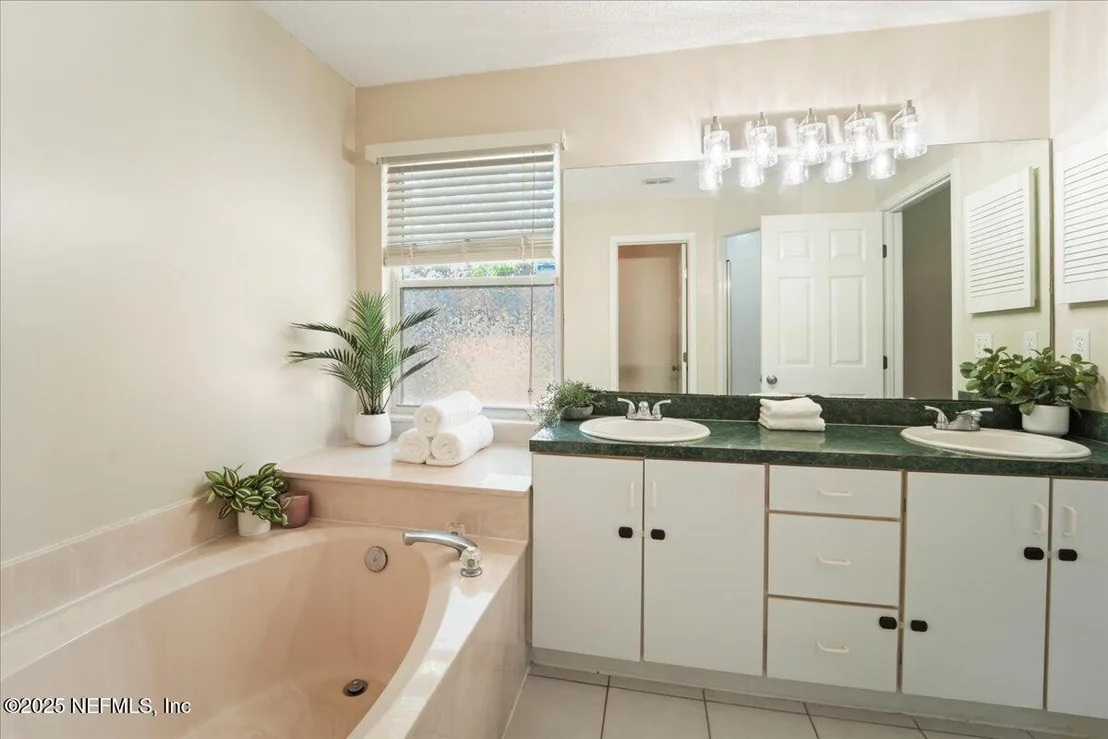 Photo of 4253 EAGLES VIEW Lane