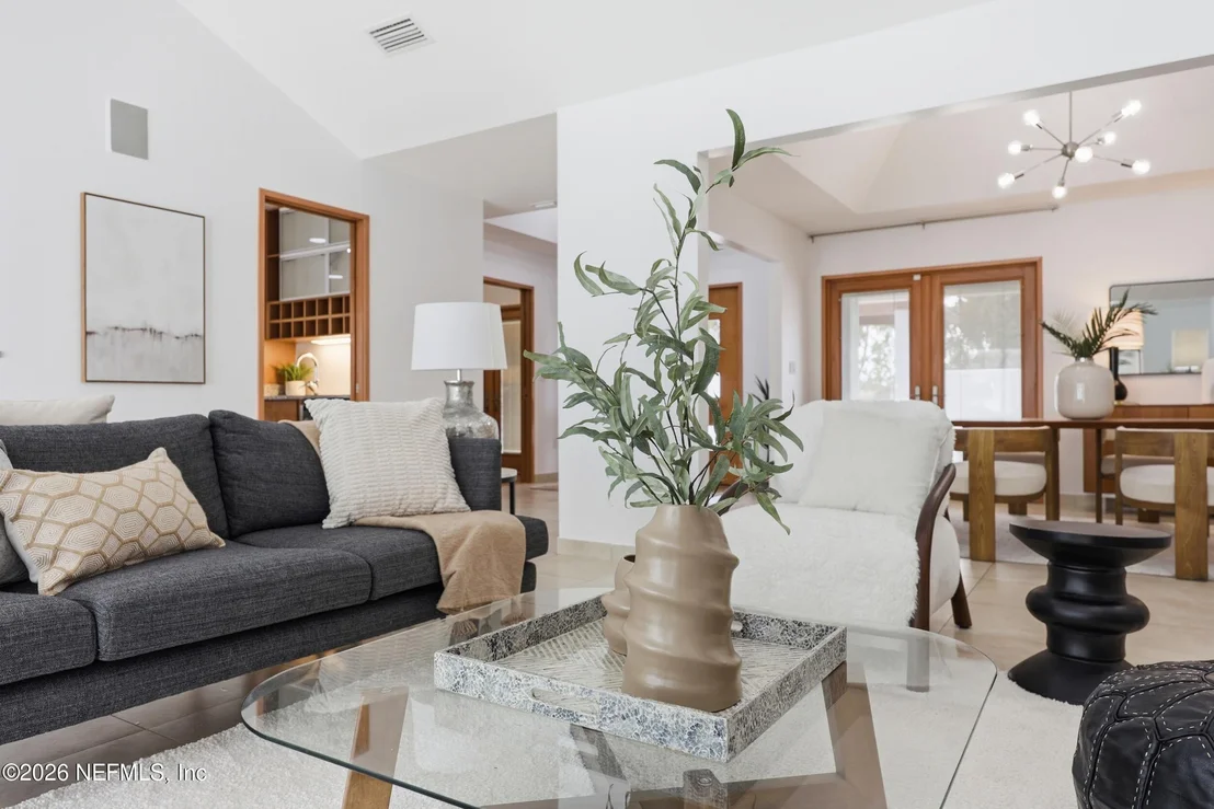 Photo of 8071 PINE LAKE Road