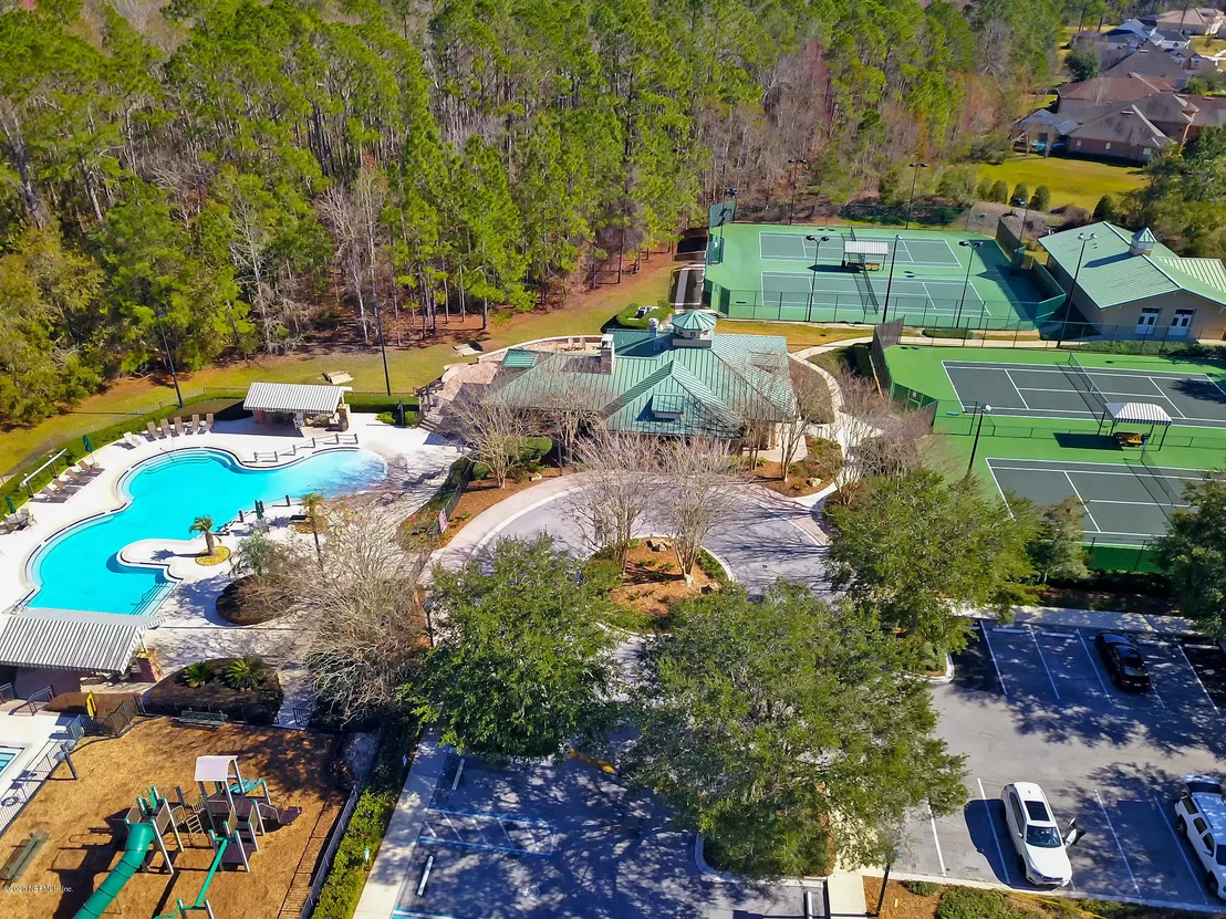 Photo of 1720 E COBBLESTONE Lane