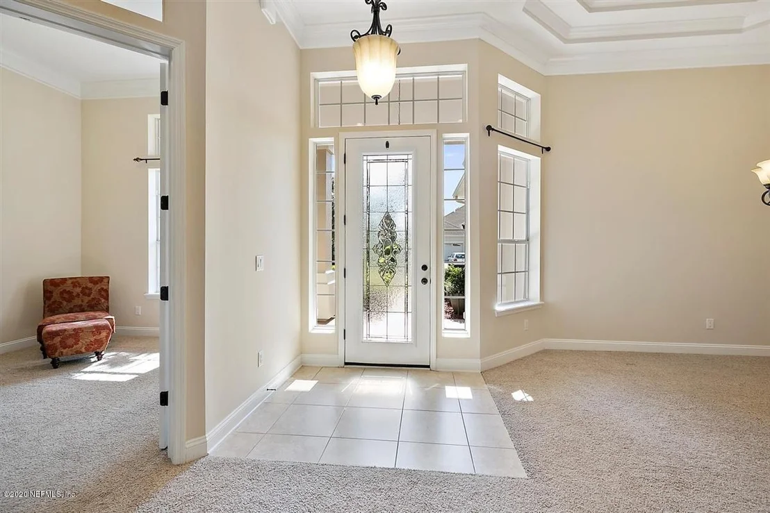 Photo of 305 TAVISTOCK Drive