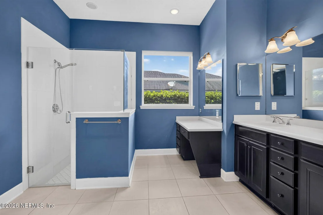 Photo of 412 MARIBELLA Court