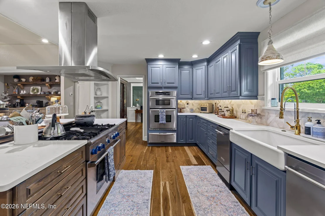 Photo of 8148 BLUE JAY Lane