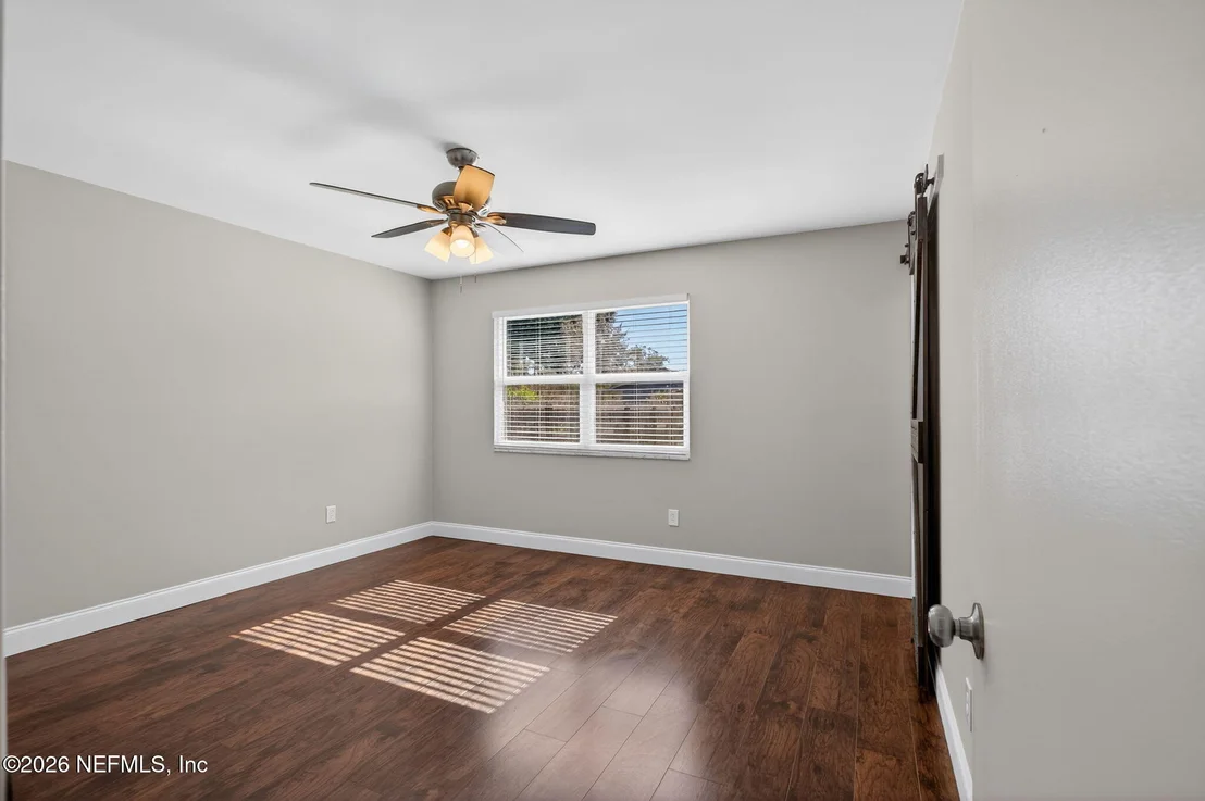 Photo of 8294 COLLINS Road