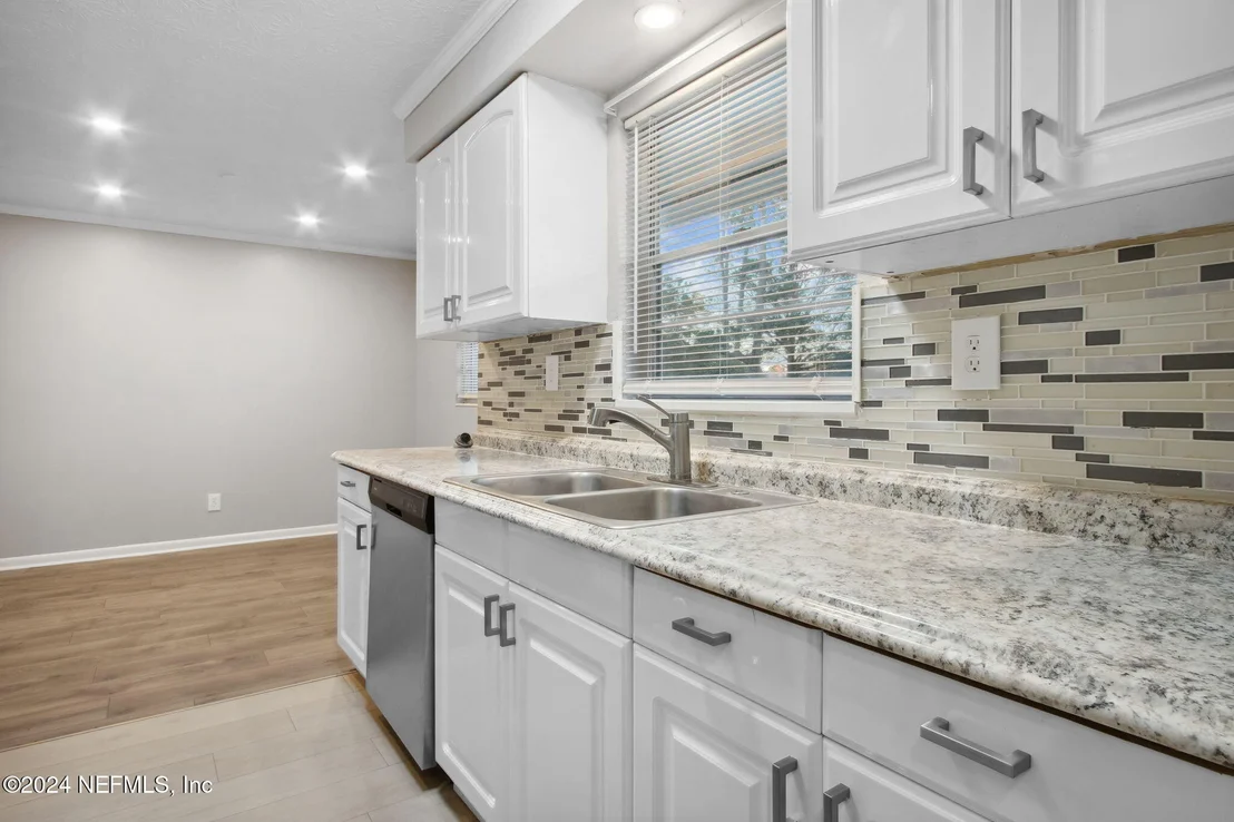 Photo of 11164 KEY HAVEN Boulevard