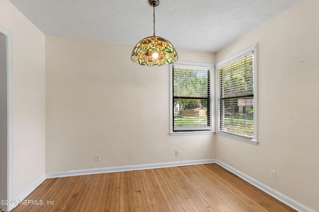 Photo of 1522 MURRAY Drive