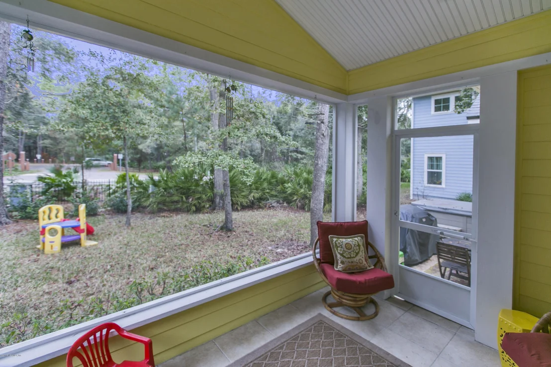 Photo of 941 Paradise Circle