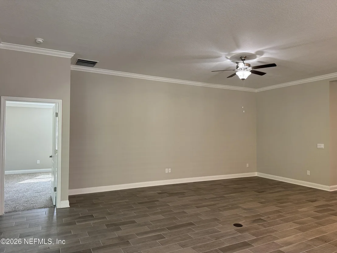 Photo of 1392 PARKLAND Trail