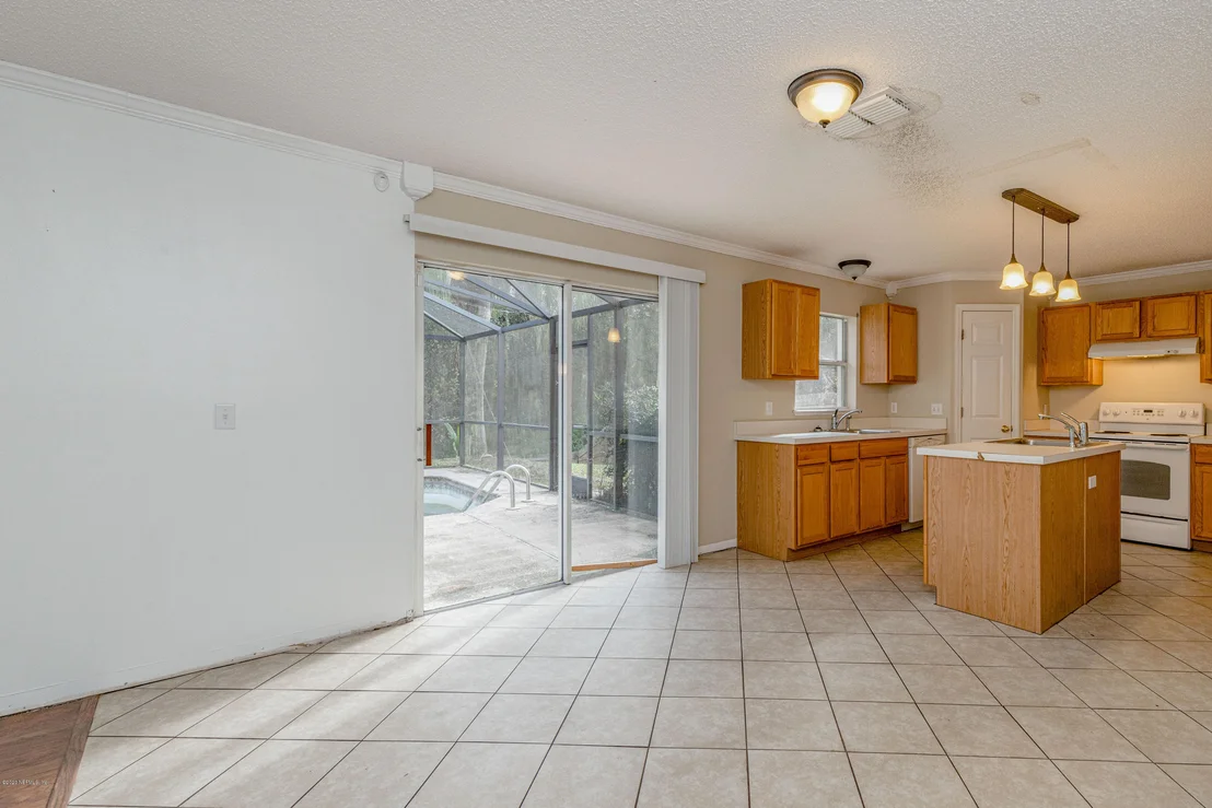 Photo of 4016 HALF MOON Circle