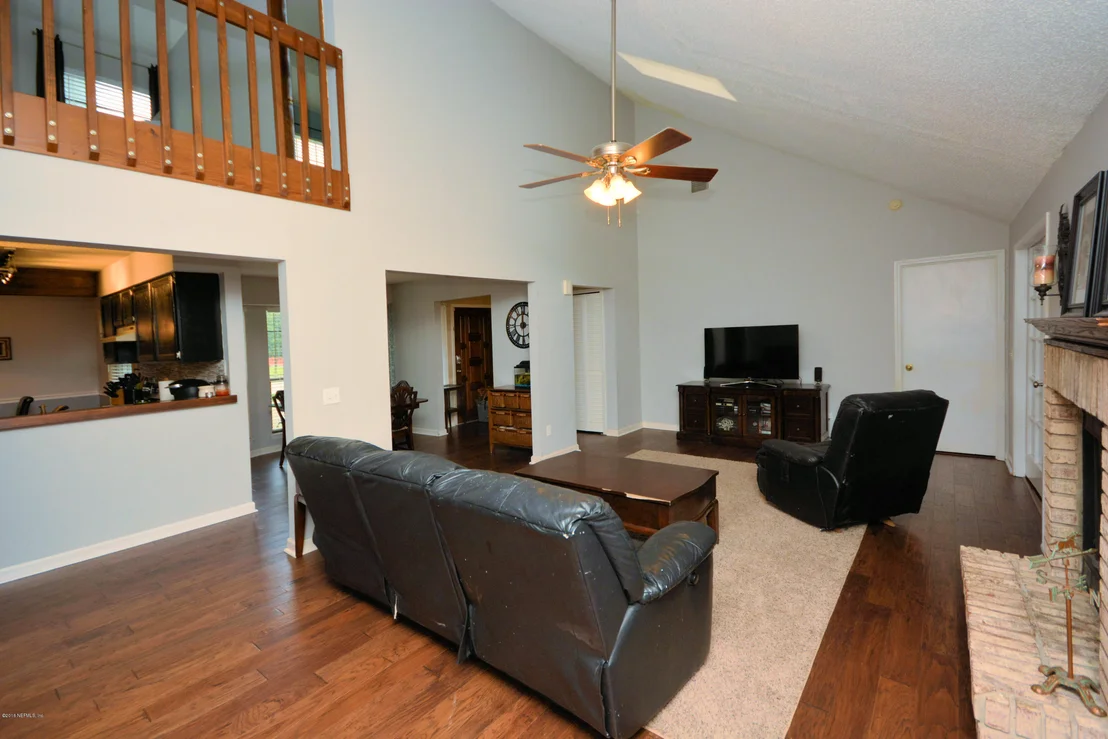 Photo of 2233 EAGLES NEST Road