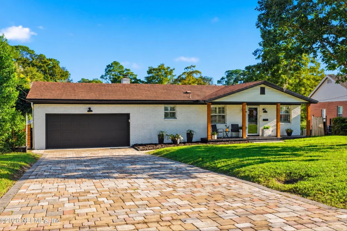 Photo of 2432 CEDAR SHORES Circle