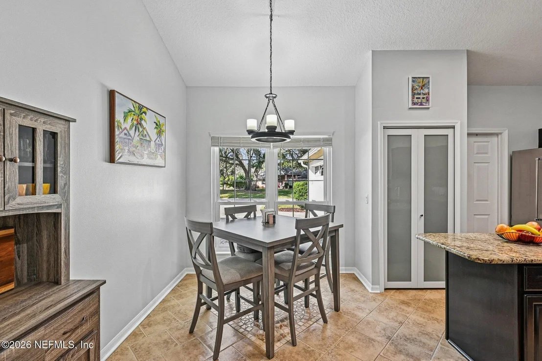 Photo of 404 PIPER Place
