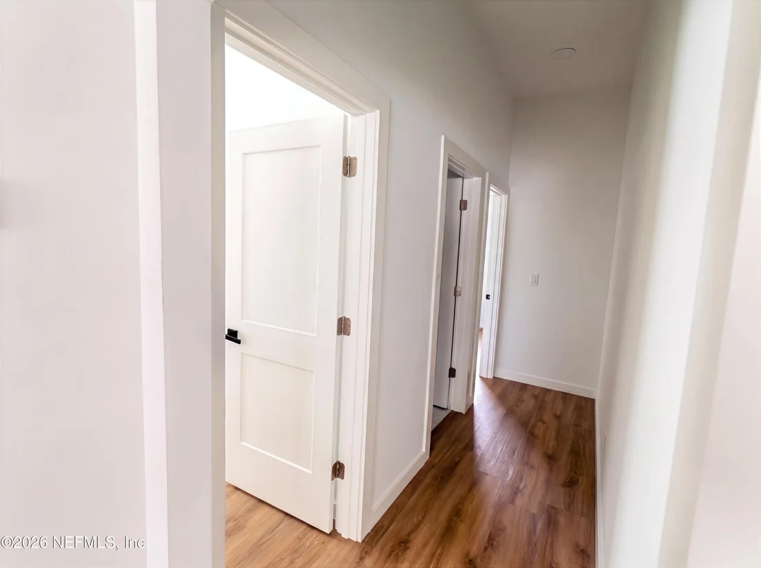 Photo of 424 PAISLEY Place