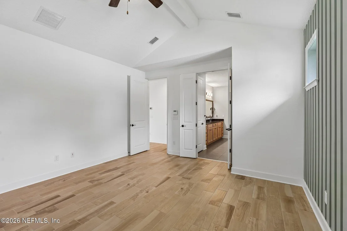 Photo of 122 PINE MANOR Drive