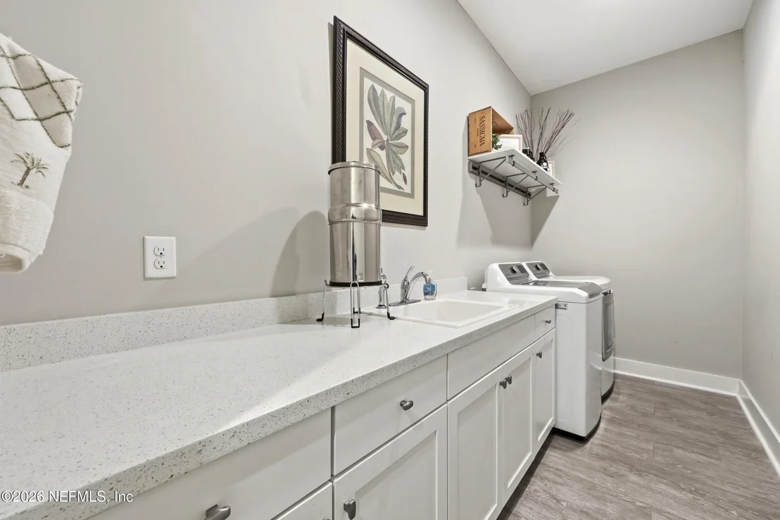 Photo of 410 OCEAN FOREST Drive