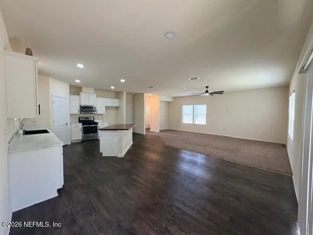 Photo of 433 JARAMA Circle