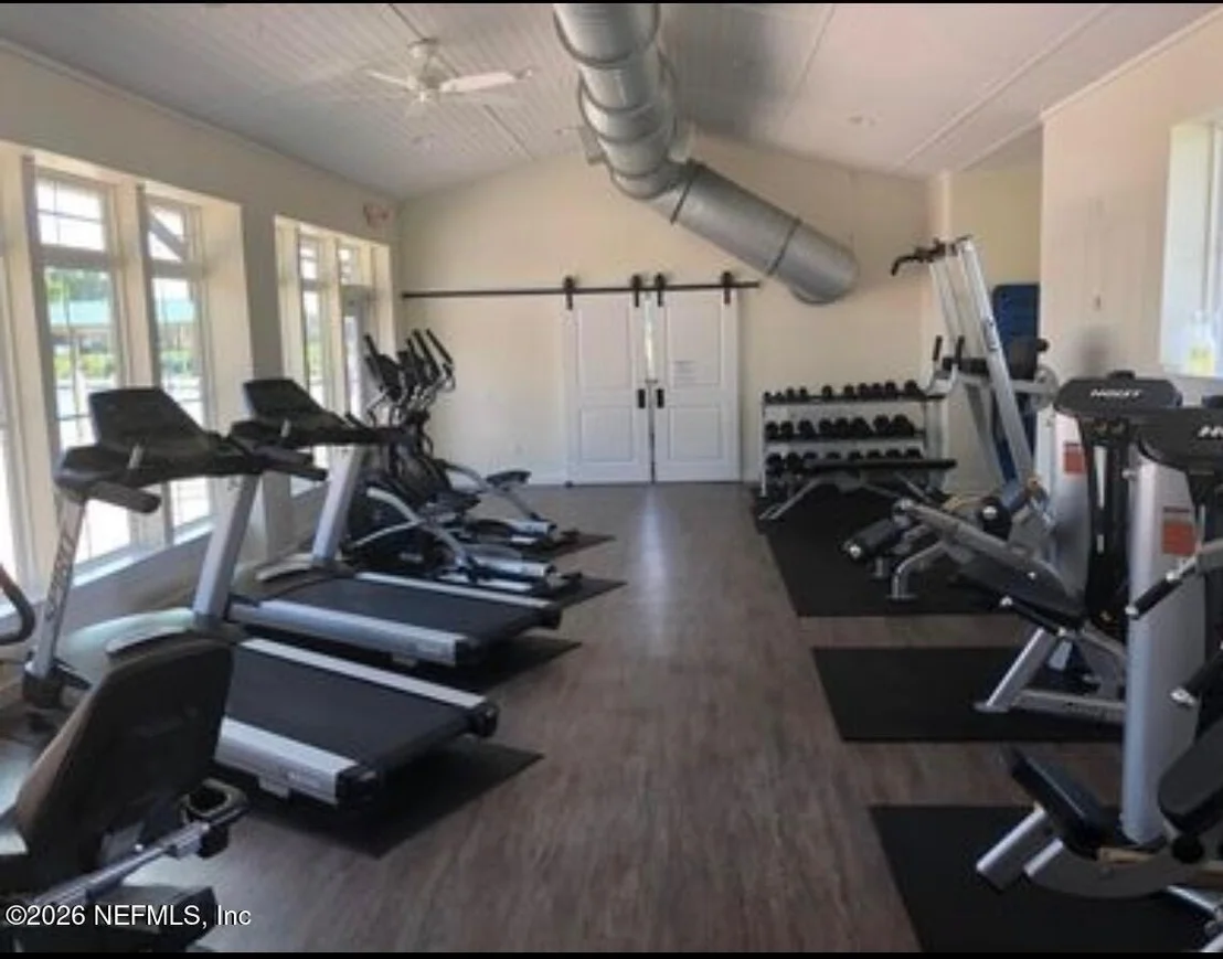 Photo of 504 KNOLLE Court