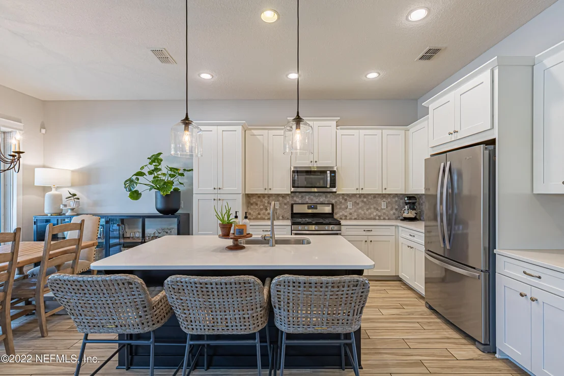 Photo of 78 CALUMET Drive