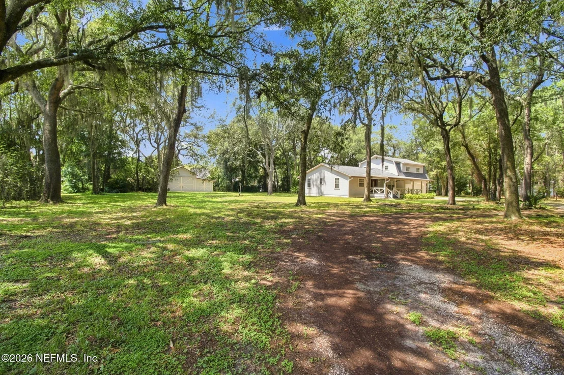 Photo of 1478 GATELY Road