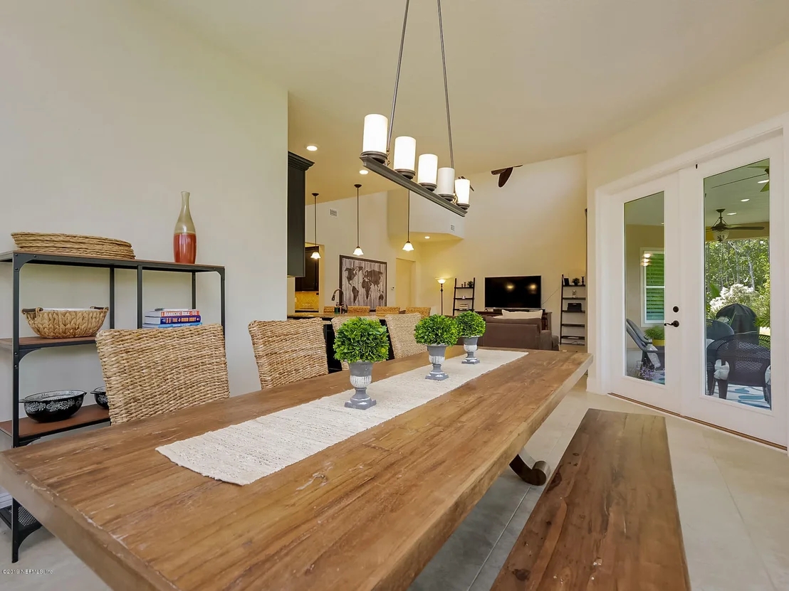 Photo of 383 EAGLE ROCK Drive