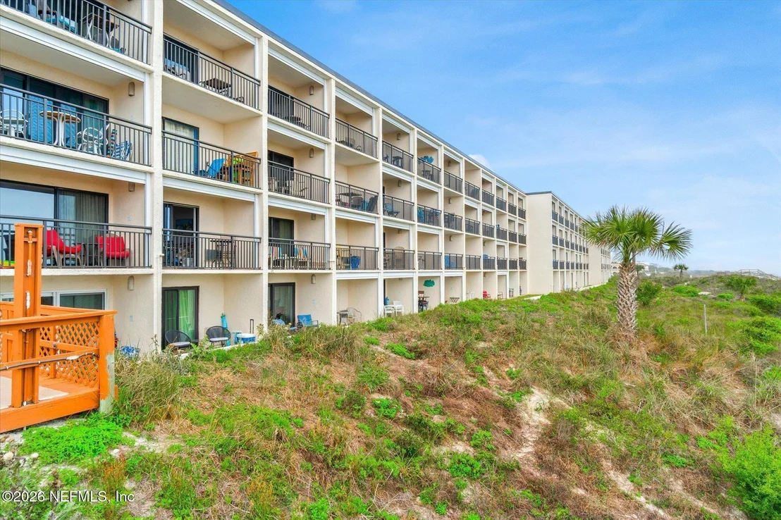 Photo of Unit 312 at 6970 A1A S